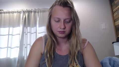 Snapshot of scartit chatting on April 7, 2026, 9:26 pm ScarTit Bernhard online show from April 7, 2026, 9:26 pm