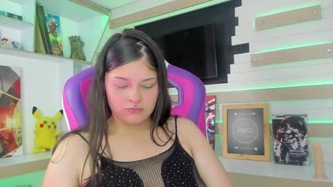 scarleth  online show from March 30, 2026, 8:54 pm