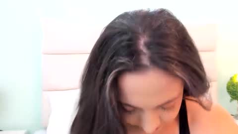 Snapshot of sccarlettjonnes chatting on March 4, 2026, 11:27 am SCARLET online show from March 4, 2026, 11:27 am