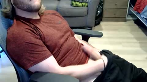 Snapshot of schmizz09 chatting on March 8, 2026, 11:19 pm schmizz09 online show from March 8, 2026, 11:19 pm