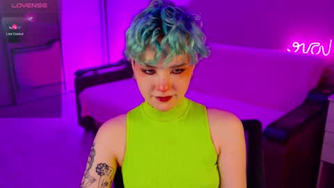 Rina online show from December 15, 2024, 1:32 pm