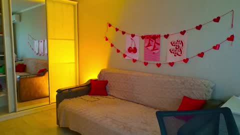 Rina online show from September 10, 2025, 11:10 am