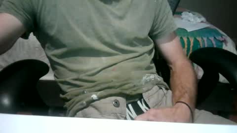 Snapshot of sclad83 chatting on June 23, 2026, 10:24 am sclad83 online show from June 23, 2026, 10:24 am