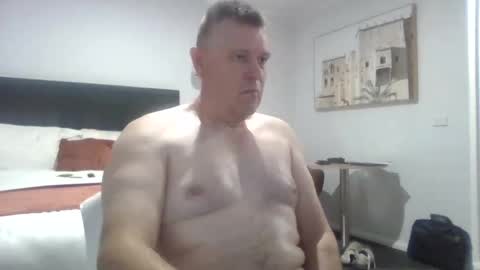 Snapshot of scoobs71 chatting on February 5, 2025, 4:59 am Scoobs online show from February 5, 2025, 4:59 am