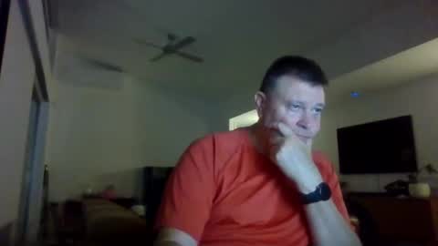 Snapshot of scoobs71 chatting on February 8, 2026, 10:40 am Scoobs online show from February 8, 2026, 10:40 am