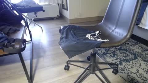 . online show from February 6, 2025, 8:13 pm