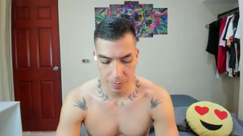 Snapshot of scotrisse chatting on December 1, 2025, 6:13 pm Daniel martinez - Independent model online show from December 1, 2025, 6:13 pm