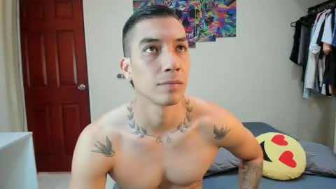 Snapshot of scotrisse chatting on December 3, 2025, 5:22 pm Daniel martinez - Independent model online show from December 3, 2025, 5:22 pm