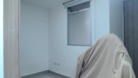 Twitter Scott brasher1 Instagram Camiloestuardo2 online show from January 9, 2025, 8:22 pm