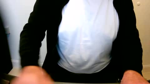 Scott online show from December 5, 2024, 9:06 am