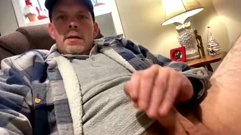 scottj603603 online show from December 15, 2025, 5:39 pm