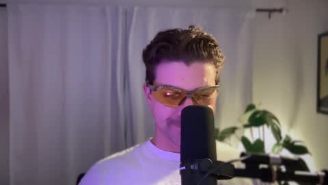 Scotty online show from December 3, 2024, 9:33 am