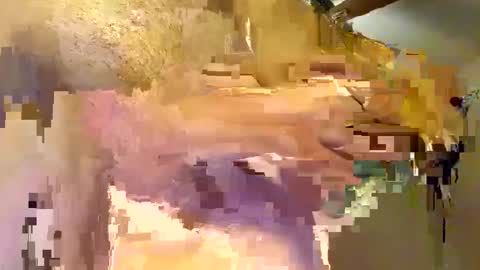 Snapshot of scroey chatting on February 15, 2025, 6:33 pm scroey online show from February 15, 2025, 6:33 pm