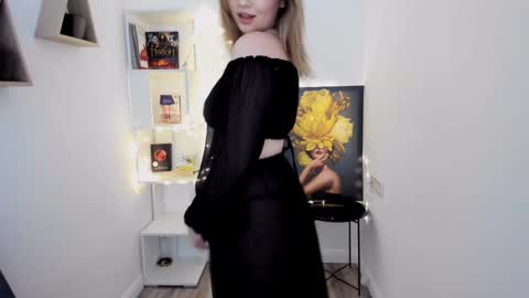 Snapshot of seaebreeze chatting on January 24, 2025, 11:26 am Kate online show from January 24, 2025, 11:26 am