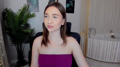 Snapshot of seaebreeze chatting on February 17, 2025, 7:31 pm Kate online show from February 17, 2025, 7:31 pm