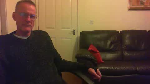 seakrait online show from October 5, 2025, 8:29 pm