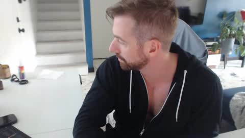 Snapshot of seanbluexxx chatting on November 20, 2025, 5:45 pm Sean Blue online show from November 20, 2025, 5:45 pm