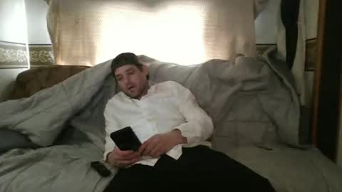 Snapshot of seansonls chatting on December 1, 2025, 6:46 pm seansonls online show from December 1, 2025, 6:46 pm