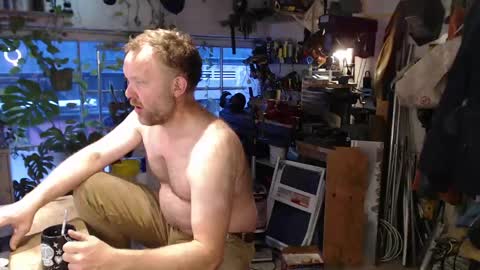 Snapshot of seattlemanwhore chatting on May 27, 2026, 2:03 pm Seattlemanwhore online show from May 27, 2026, 2:03 pm