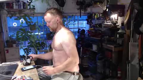 Snapshot of seattlemanwhore chatting on June 18, 2026, 1:48 pm Seattlemanwhore online show from June 18, 2026, 1:48 pm
