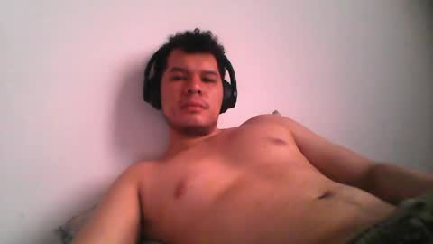 Snapshot of seb5759 chatting on April 26, 2026, 4:04 pm seb5759 online show from April 26, 2026, 4:04 pm
