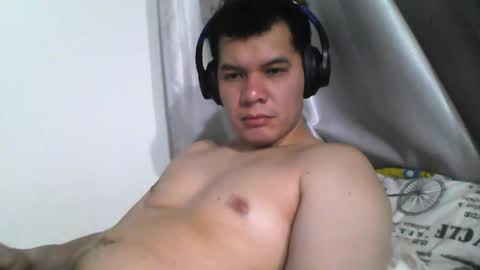Snapshot of seb5759 chatting on April 29, 2026, 6:39 am seb5759 online show from April 29, 2026, 6:39 am