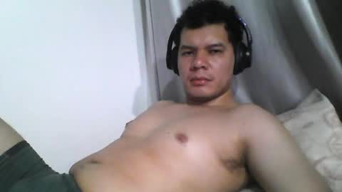 Snapshot of seb5759 chatting on May 5, 2026, 4:09 am seb5759 online show from May 5, 2026, 4:09 am