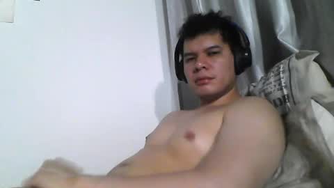 Snapshot of seb5759 chatting on May 13, 2026, 4:21 am seb5759 online show from May 13, 2026, 4:21 am