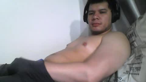 Snapshot of seb5759 chatting on May 19, 2026, 6:09 am seb5759 online show from May 19, 2026, 6:09 am