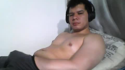 Snapshot of seb5759 chatting on May 23, 2026, 7:02 am seb5759 online show from May 23, 2026, 7:02 am
