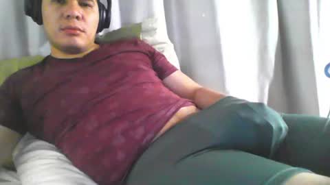 Snapshot of seb5759 chatting on July 15, 2026, 3:45 am seb5759 online show from July 15, 2026, 3:45 am