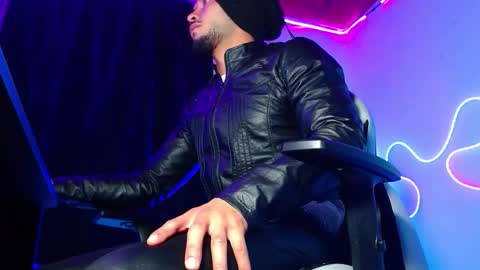 Sebastian online show from February 20, 2026, 10:16 am