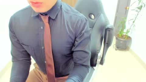 Snapshot of sebastian_oconnor77 chatting on January 16, 2025, 3:35 pm juan sebastian online show from January 16, 2025, 3:35 pm