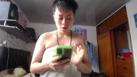 Snapshot of sebastian_posse chatting on August 3, 2026, 10:02 pm Myystiic online show from August 3, 2026, 10:02 pm