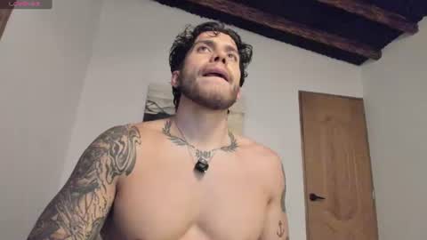 Lucian Sinclair online show from June 20, 2026, 1:52 am