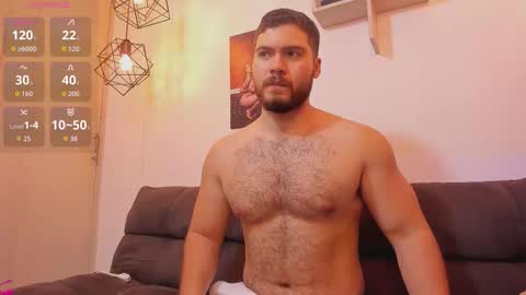 Snapshot of sebastianvilla__ chatting on February 8, 2026, 10:02 pm Instagram jeanpaulfit online show from February 8, 2026, 10:02 pm