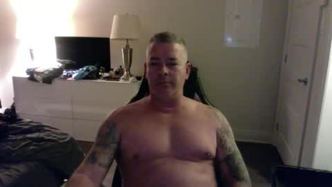 sebastxandrea online show from April 19, 2026, 3:28 am