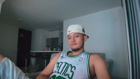 Snapshot of sebolaz chatting on January 7, 2025, 5:01 am ryan miller online show from January 7, 2025, 5:01 am