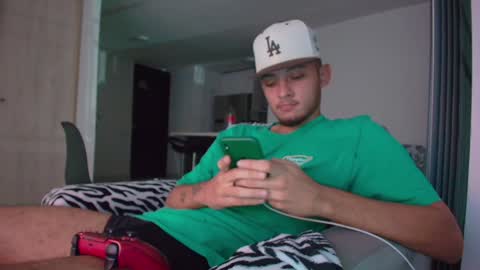 Snapshot of sebolaz chatting on January 10, 2025, 4:44 am ryan miller online show from January 10, 2025, 4:44 am
