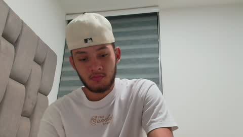 Snapshot of sebolaz chatting on February 3, 2025, 5:18 am ryan miller online show from February 3, 2025, 5:18 am