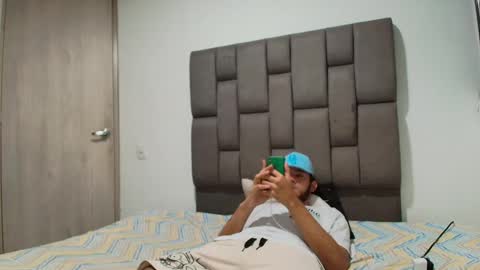 Snapshot of sebolaz chatting on February 17, 2025, 3:47 am ryan miller online show from February 17, 2025, 3:47 am