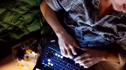 Snapshot of sechenov_clear chatting on April 14, 2026, 9:32 pm hiroshi satanaka online show from April 14, 2026, 9:32 pm