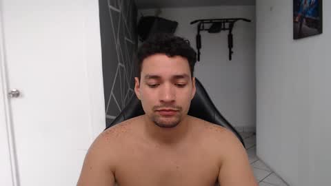 Snapshot of secretboy5000 chatting on January 7, 2026, 3:25 pm Jex online show from January 7, 2026, 3:25 pm