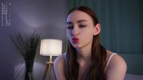 Snapshot of secrethustle chatting on February 8, 2026, 1:58 pm Lily online show from February 8, 2026, 1:58 pm