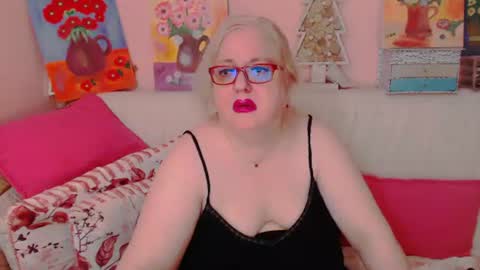 Snapshot of secretloverbbw chatting on June 26, 2026, 8:02 pm Alice online show from June 26, 2026, 8:02 pm