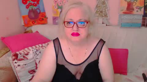 Snapshot of secretloverbbw chatting on July 14, 2026, 7:41 pm Alice online show from July 14, 2026, 7:41 pm