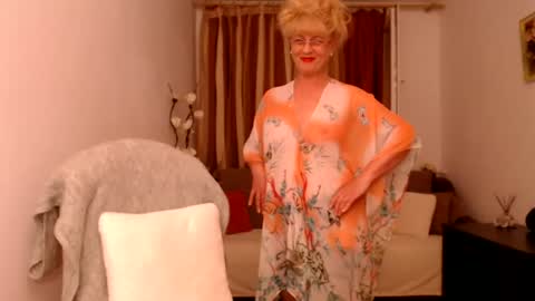 Snapshot of secretrosemary chatting on July 4, 2026, 6:25 pm SecretRosemary online show from July 4, 2026, 6:25 pm
