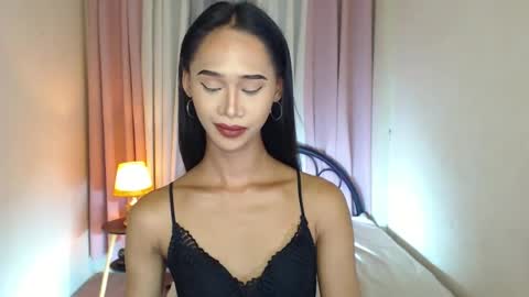 Snapshot of seductive_ashly chatting on June 25, 2026, 2:00 am ashly online show from June 25, 2026, 2:00 am