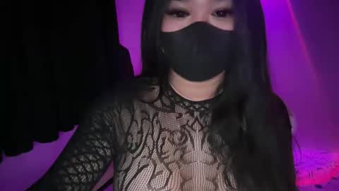 Snapshot of seductive_athenaxx chatting on December 15, 2025, 4:00 pm Athena online show from December 15, 2025, 4:00 pm