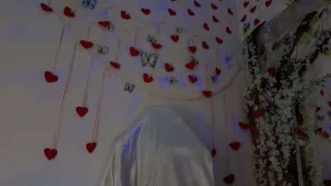 Snapshot of seductive_flower chatting on February 13, 2026, 10:55 am Mali online show from February 13, 2026, 10:55 am